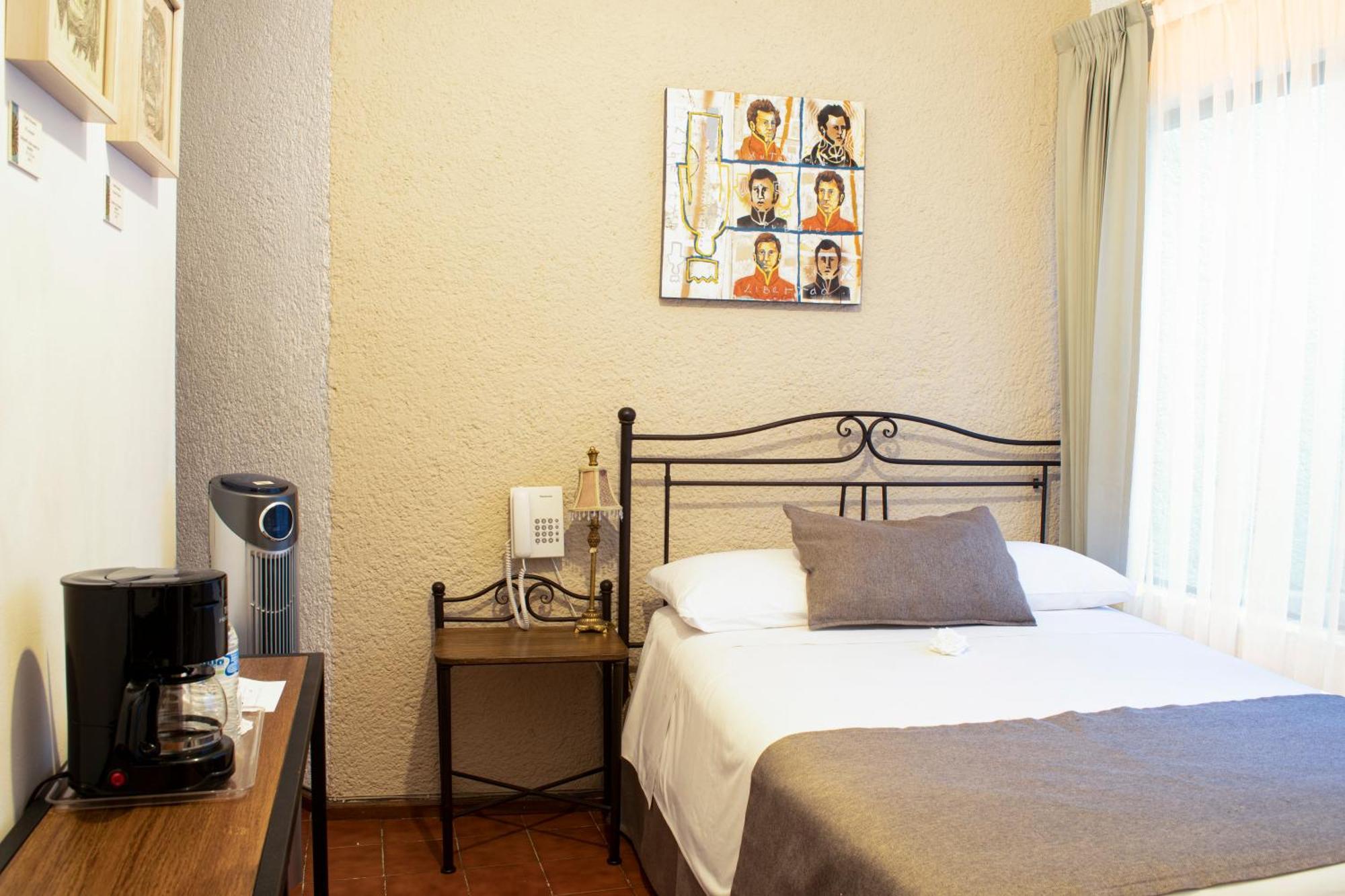 Portico Hotel & Galeria Morelia Pokoj fotografie